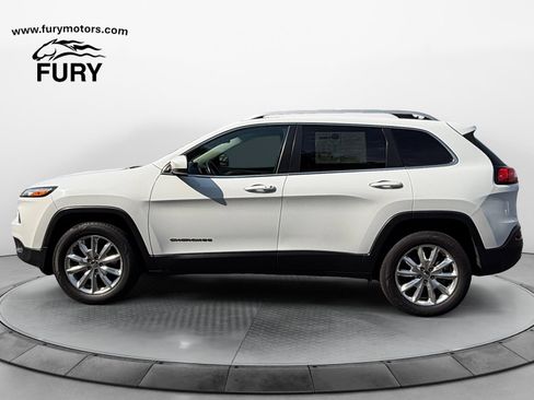 Used 2017 Jeep Cherokee Limited AWD/4WD image 7