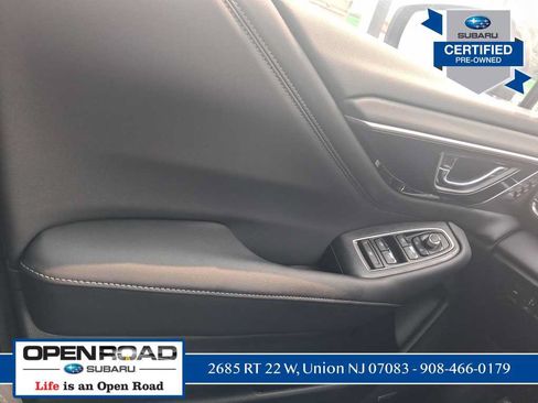 Used 2025 Subaru Legacy Limited AWD/4WD image 19
