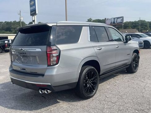 Used 2024 Chevrolet Tahoe Premier RWD image 3