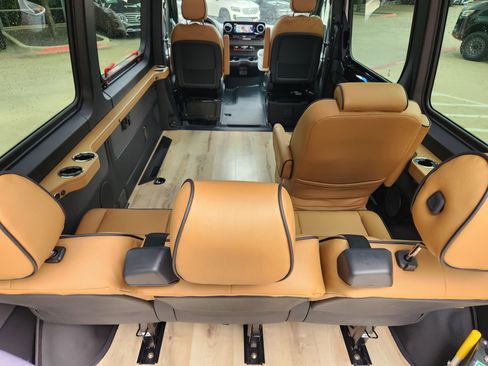 New 2025 Mercedes-Benz Sprinter 2500 image 46