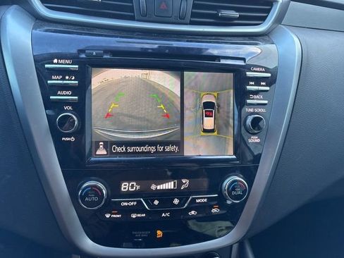 Used 2023 Nissan Murano SL w/ SL Moonroof Package image 16