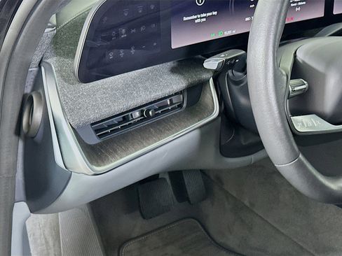 Used 2024 Lucid Air Pure image 17