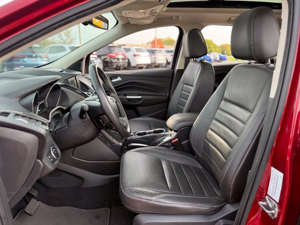 Used 2016 Ford Escape Titanium AWD/4WD image 12
