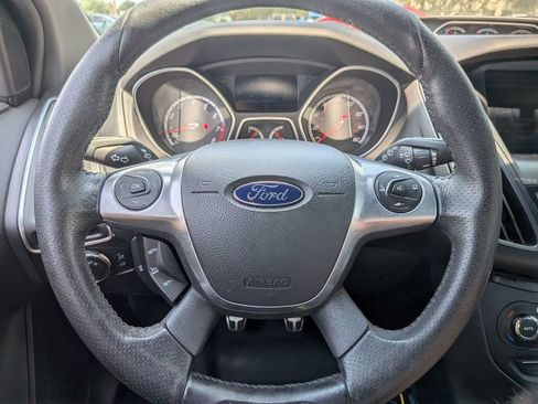 Used 2014 Ford Focus ST w/ Equipment Group 202A FWD image 13