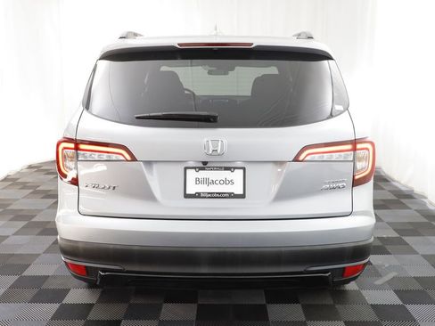 Used 2022 Honda Pilot Sport image 16