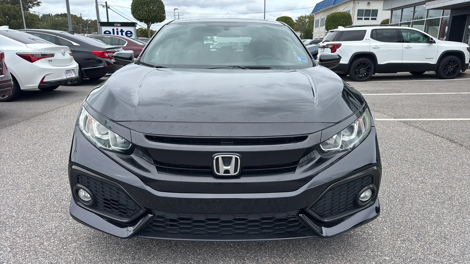 Used 2018 Honda Civic EX image 2