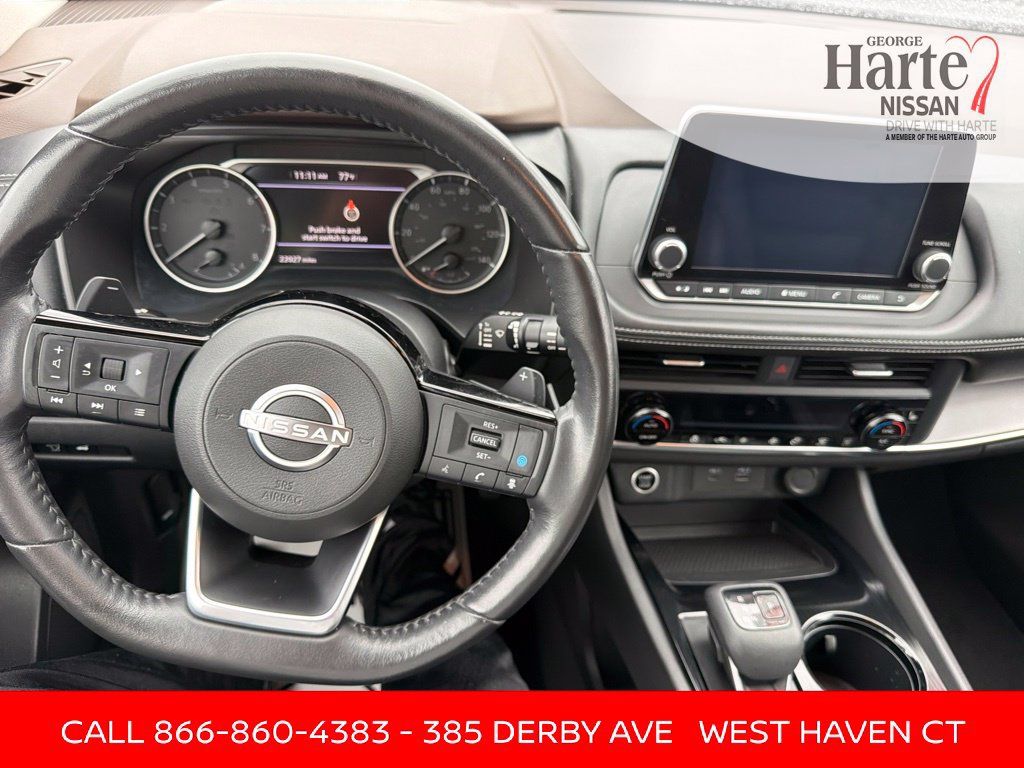 Certified 2023 Nissan Rogue SV w/ SV Premium B Package AWD/4WD image 16