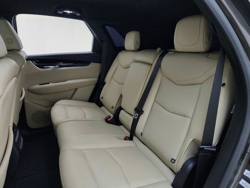 Used 2019 Cadillac XT5 FWD image 26