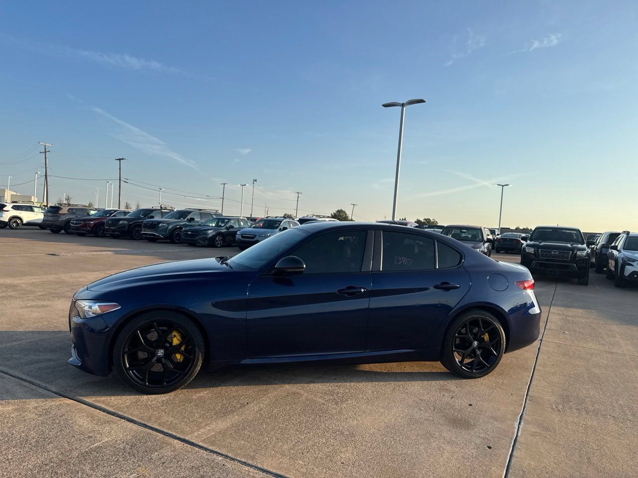 Used 2021 Alfa Romeo Giulia Ti w/ Nero Edizione RWD image 12