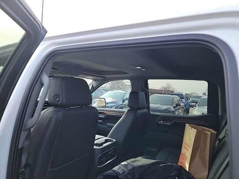 Certified 2022 GMC Sierra 1500 Denali image 47