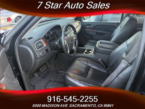 Used 2014 GMC Yukon XL SLT image 9