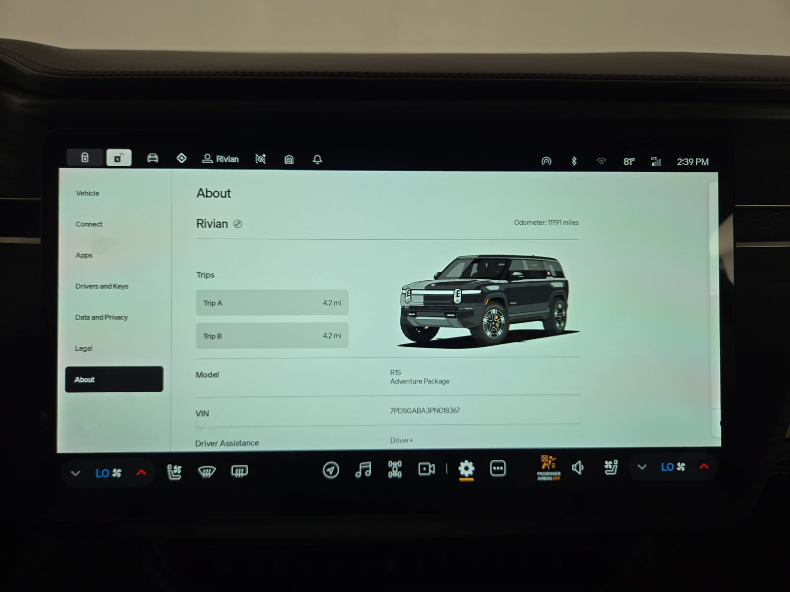 Used 2023 Rivian R1S Adventure Quad AWD/4WD image 29