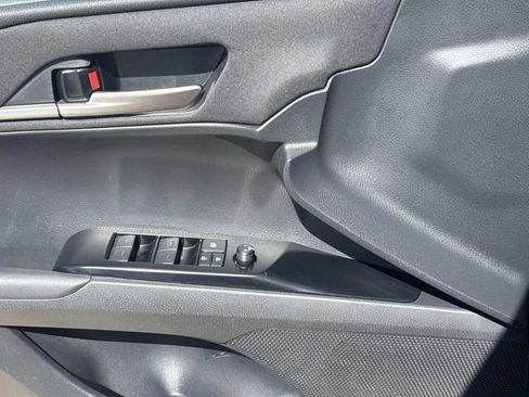 Used 2025 Toyota Camry LE image 10