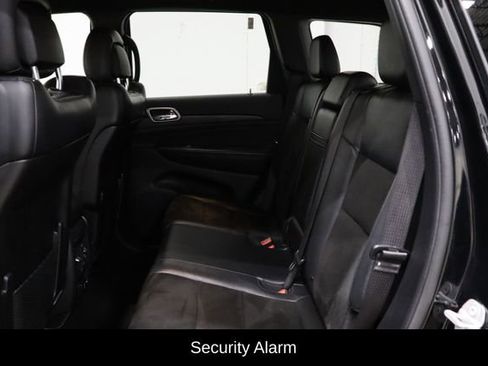 Used 2021 Jeep Grand Cherokee Laredo X image 16