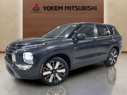 New 2025 Mitsubishi Outlander SE