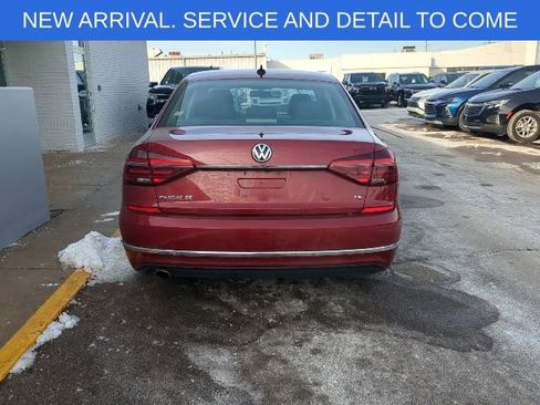 Used 2017 Volkswagen Passat 1.8T SE image 10