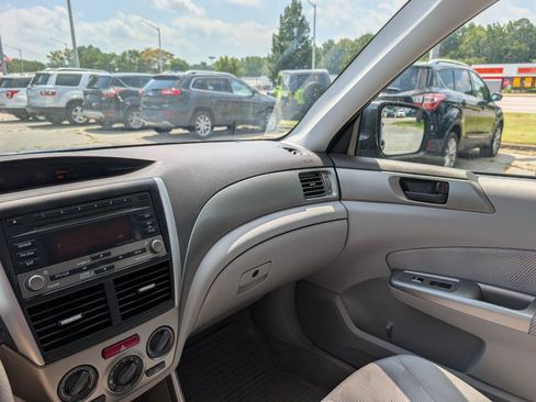 Used 2010 Subaru Forester 2.5X AWD/4WD image 23