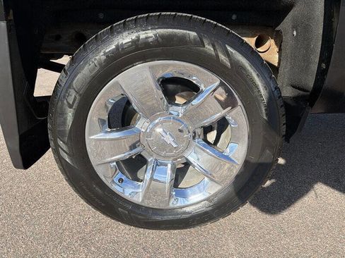 Used 2017 Chevrolet Silverado 1500 LTZ Z71 w/ LTZ Plus Package image 14