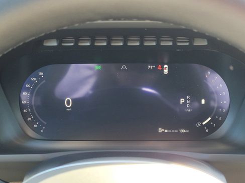 New 2026 Volvo XC90 B6 Plus w/ Protection Package Premier AWD/4WD image 14
