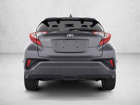 Used 2019 Toyota C-HR LE FWD image 6