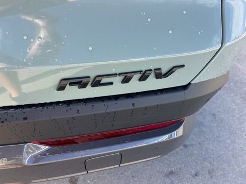 New 2026 Chevrolet Equinox ACTIV image 8