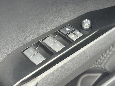 New 2026 Toyota Camry SE FWD image 19