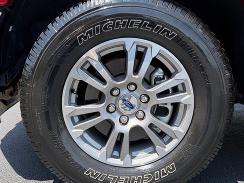 Used 2019 Ford F150 Lariat AWD/4WD image 12
