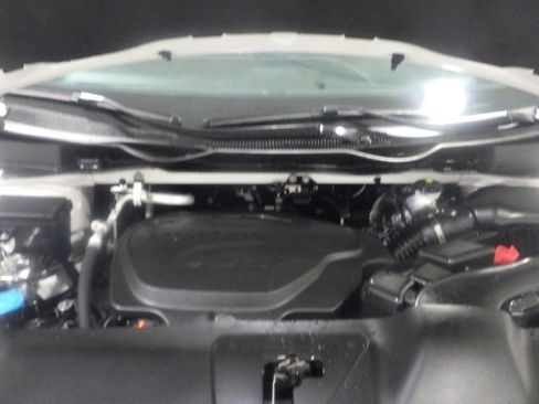 Used 2024 Honda Odyssey Sport image 10