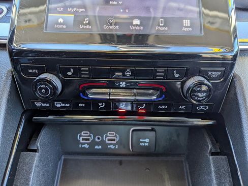 Used 2021 Jeep Grand Cherokee L Laredo w/ Luxury Tech Group I image 24