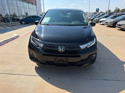 Used 2025 Honda Odyssey Sport-L image 8