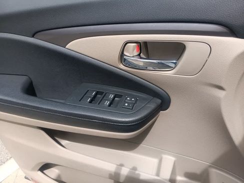 Used 2016 Honda Pilot EX-L image 16
