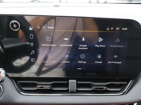 New 2027 Chevrolet Equinox RS w/ Safety and Technology Package FWD image 13