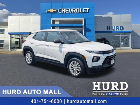 Used 2023 Chevrolet TrailBlazer LS FWD image 1