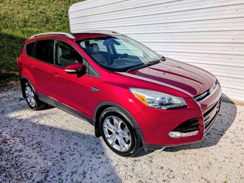 Used 2014 Ford Escape Titanium w/ Equipment Group 401A FWD image 1