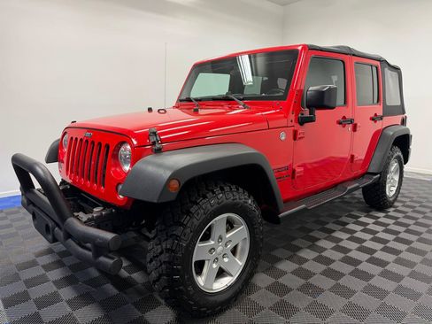 Used 2015 Jeep Wrangler Unlimited Sport w/ Quick Order Package 24S AWD/4WD image 3