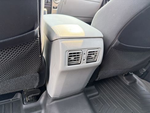 Used 2010 Toyota 4Runner 4WD image 11