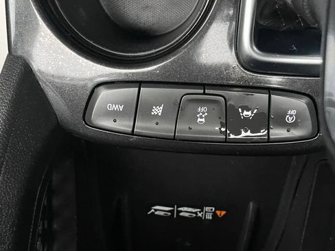 Used 2021 Chevrolet TrailBlazer ACTIV w/ Technology Package AWD/4WD image 29