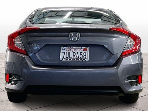 Used 2016 Honda Civic EX image 7