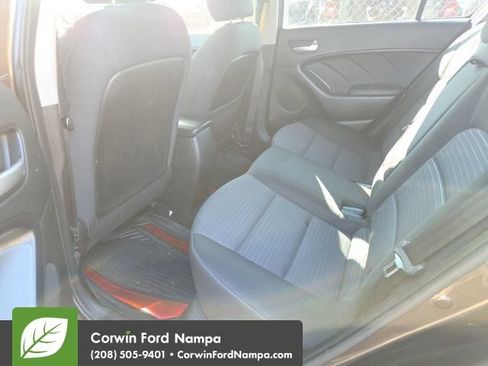 Used 2017 Kia Forte LX w/ LX Popular Package FWD image 12