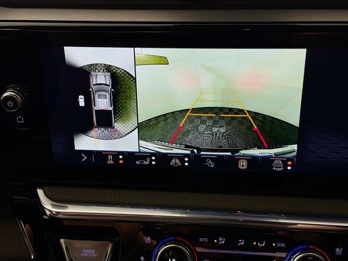 Used 2025 GMC Sierra 1500 Denali w/ Denali Reserve Package image 17