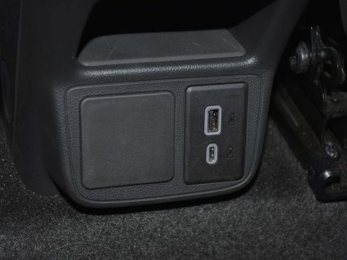 Used 2025 Buick Encore GX Preferred FWD image 24
