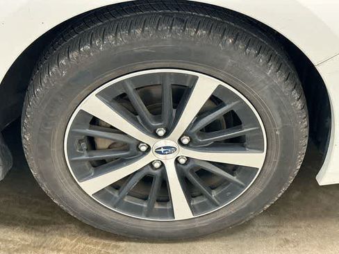 Used 2022 Subaru Impreza 2.0i Premium AWD/4WD image 5