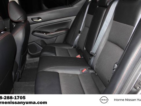 Used 2023 Nissan Altima 2.5 SR FWD image 5