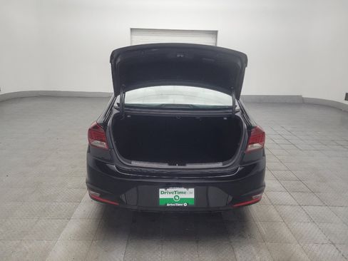 Used 2019 Hyundai Elantra Limited FWD image 29