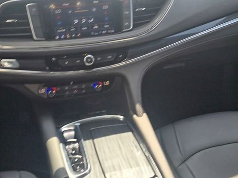 Used 2024 Buick Enclave Essence w/ Sound and Sites Package image 18