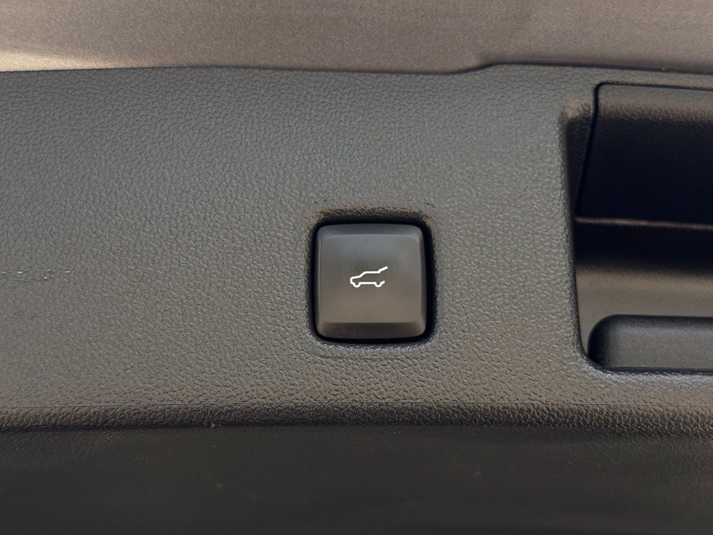 Used 2023 Ford Escape ST-Line AWD/4WD image 18