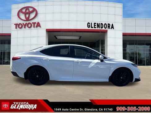 Used 2026 Toyota Camry SE w/ Multimedia Upgrade Package FWD image 12