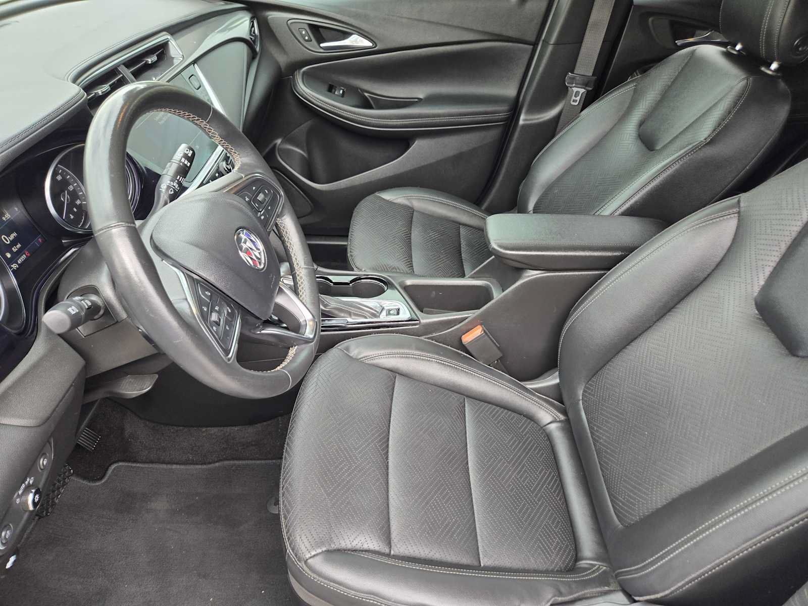 Certified 2022 Buick Encore GX Essence w/ Experience Buick Package FWD image 13