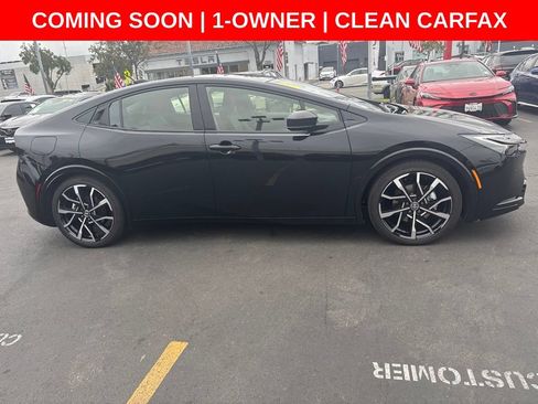 Used 2026 Toyota Prius Plug-In Hybrid FWD image 3