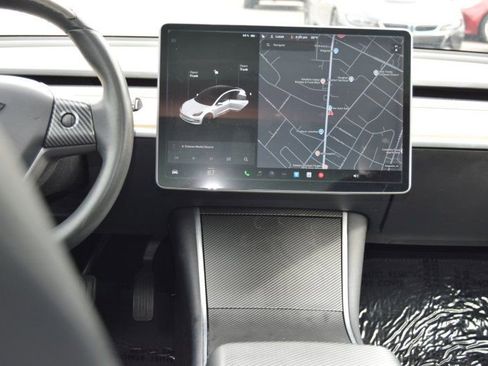Used 2020 Tesla Model 3 Standard Range RWD image 28